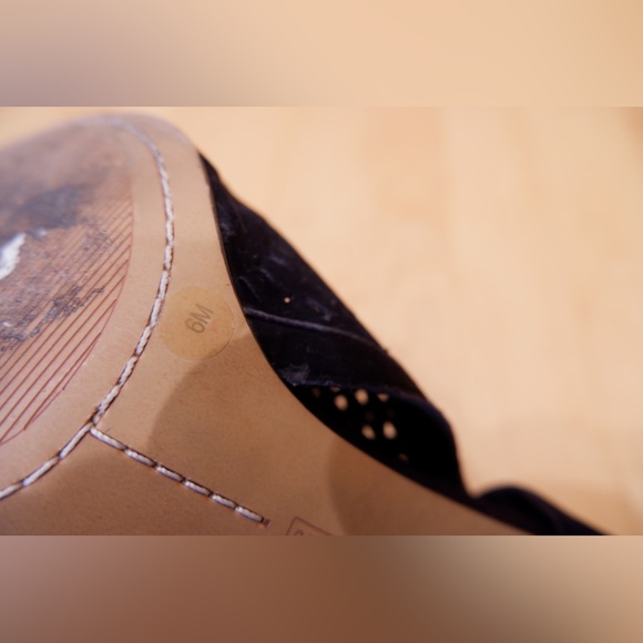 Vince Camuto Cranita Booties - Picture 8 of 9